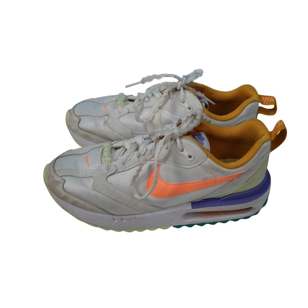Nike Woman's Air Max Dawn White Multi  Size 7